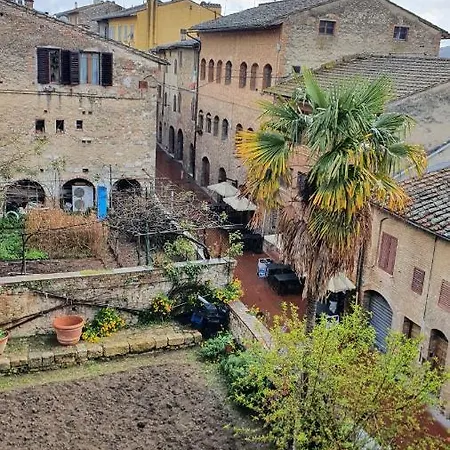 Sandrucci * San Gimignano